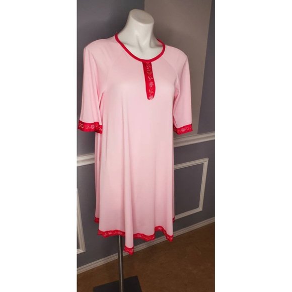 Sheer Sleepwear,Women Slips,RARE Find,Vintage Ling - Picture 9 of 9